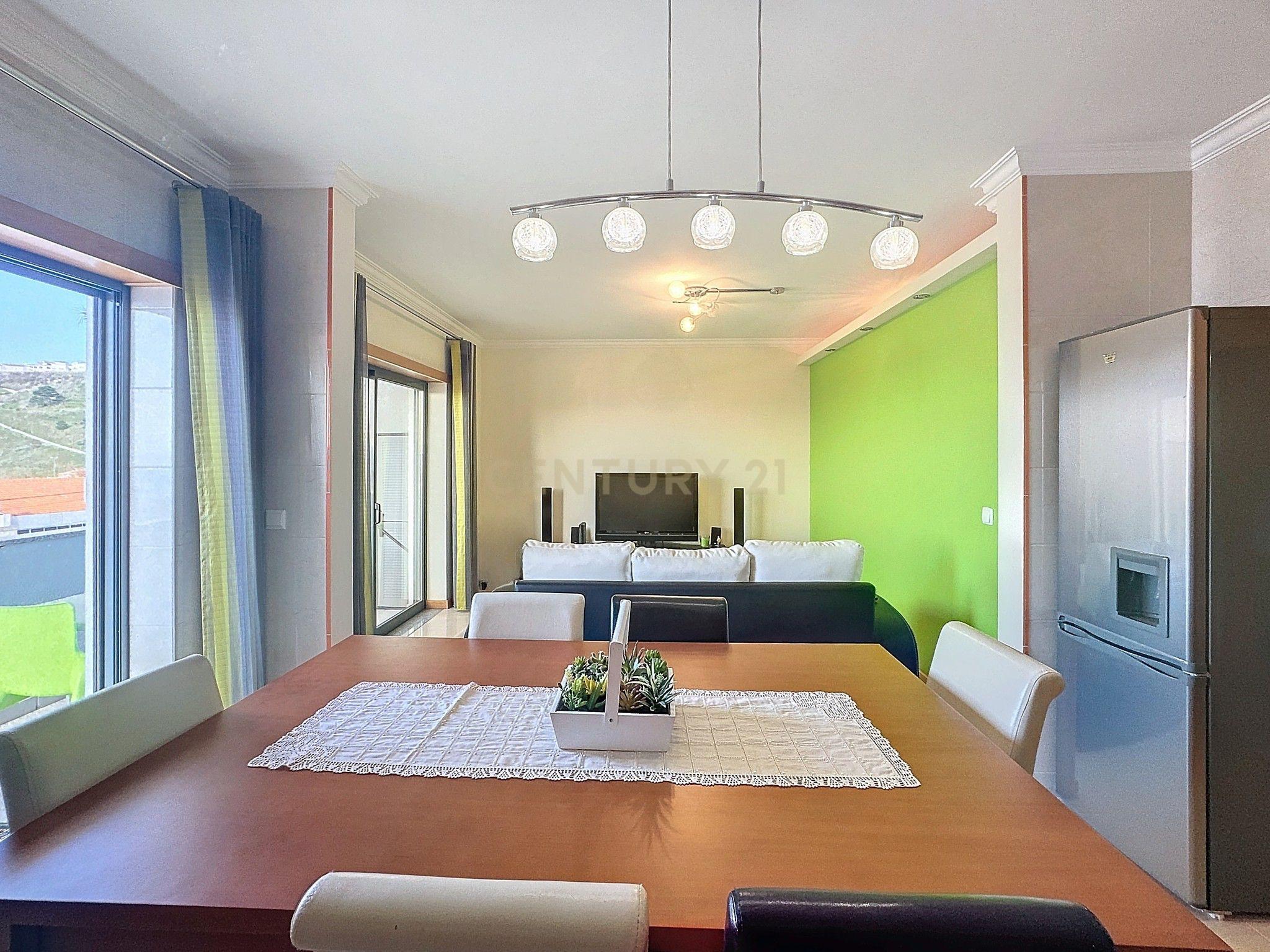 Apartamento T1+1 - Vista Mar - Garagem Fechada - Nazaré - Image 9
