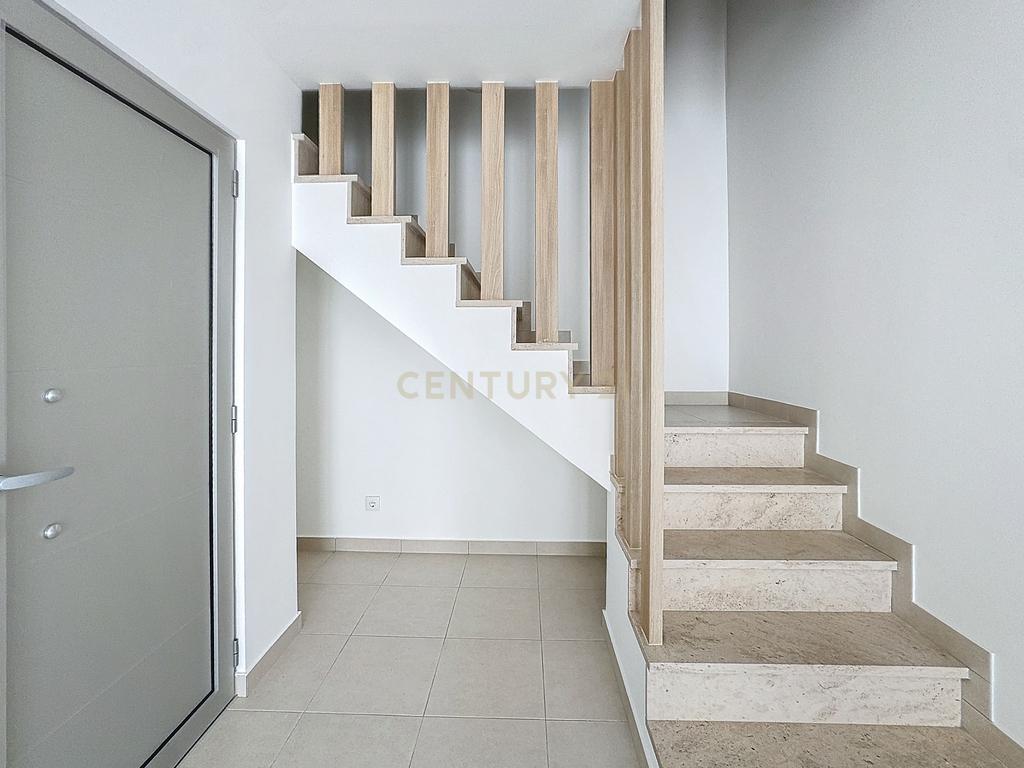 Novo Apartamento Duplex em Nazaré: A Sua Próxima Casa - Image 14
