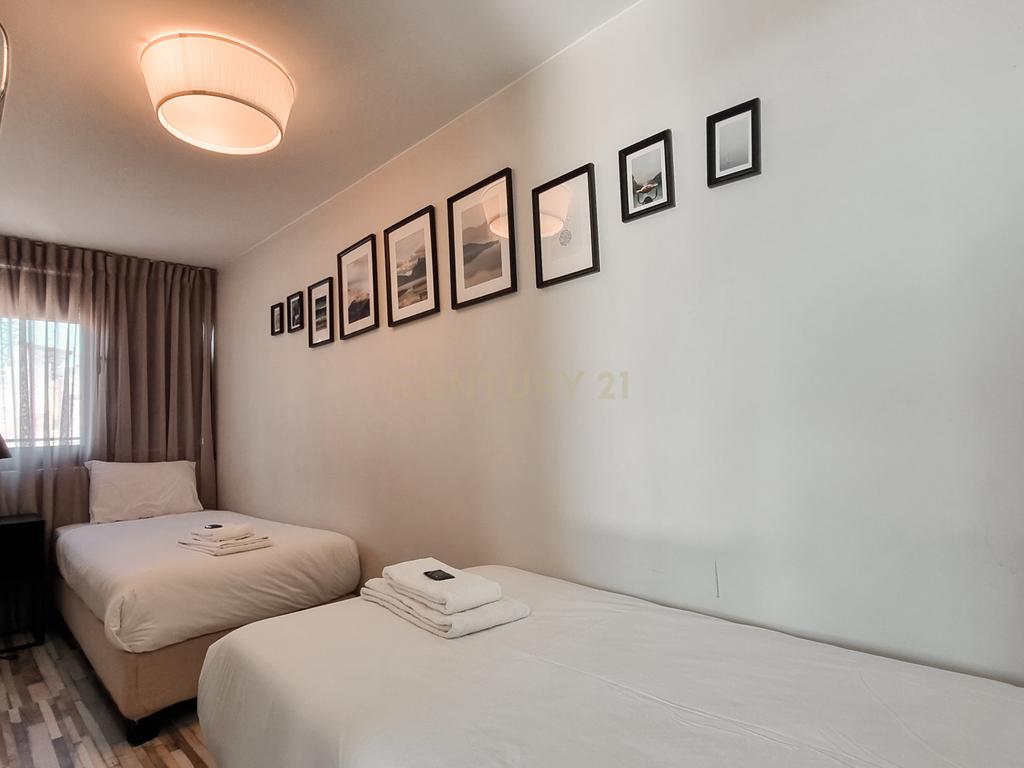 DOIS APARTAMENTOS T2 + T2  RECUADOS - Rua Ateneu Comercial do Porto - Image 24