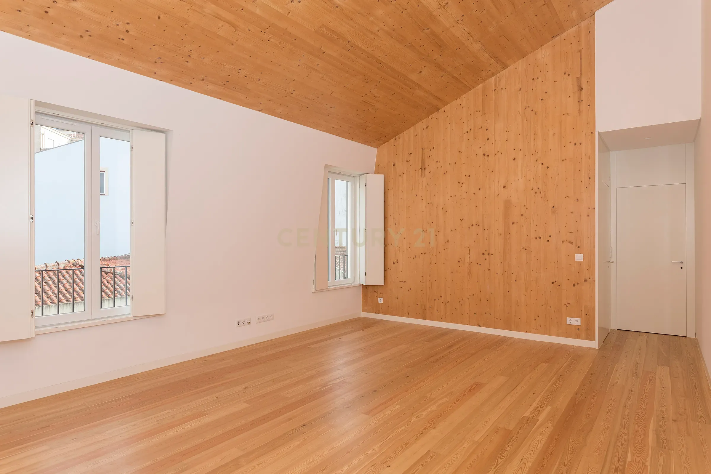 Apartamento T2 Novo em Campolide - Image 1