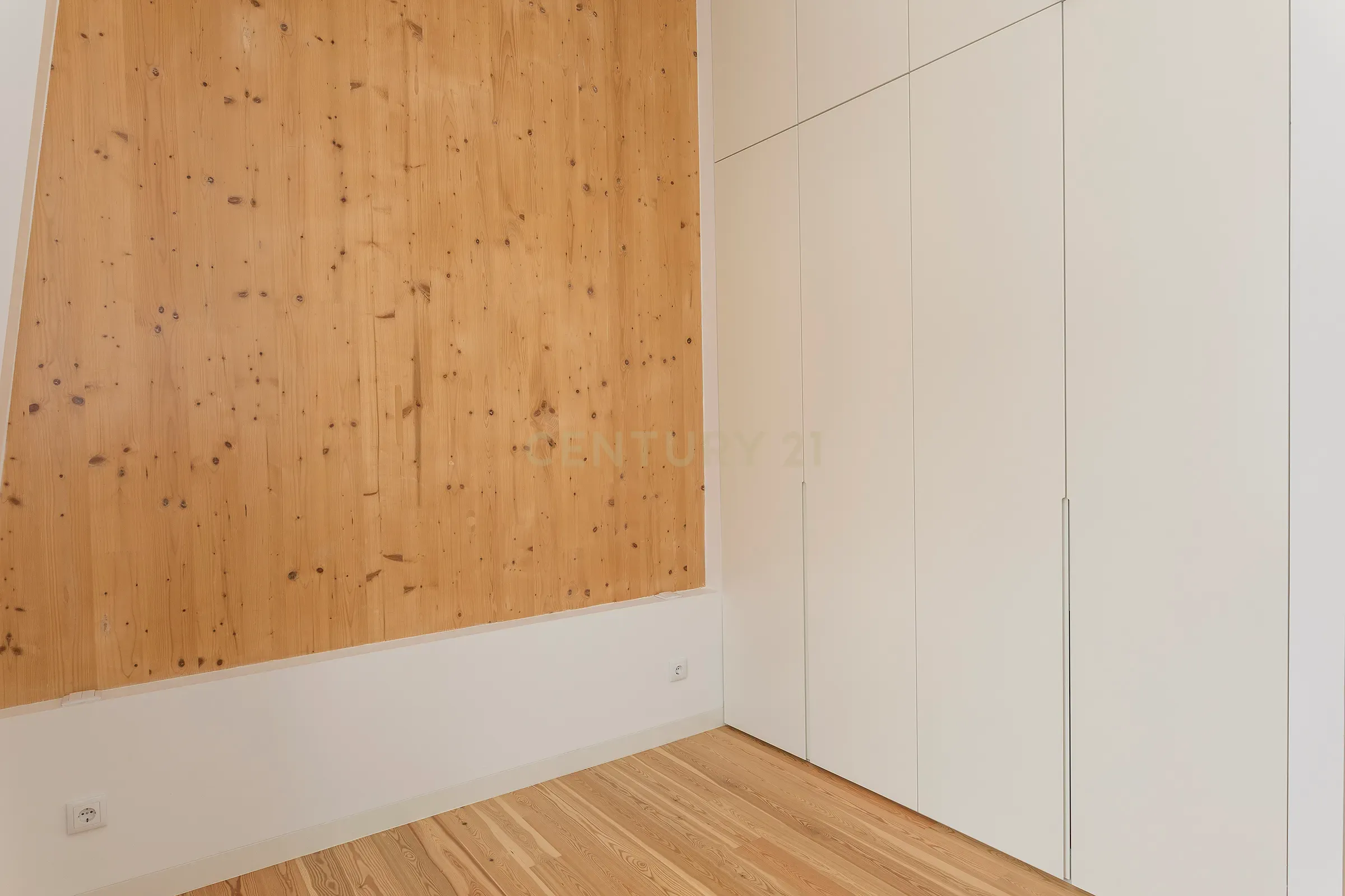 Apartamento T2 Novo em Campolide - Image 5
