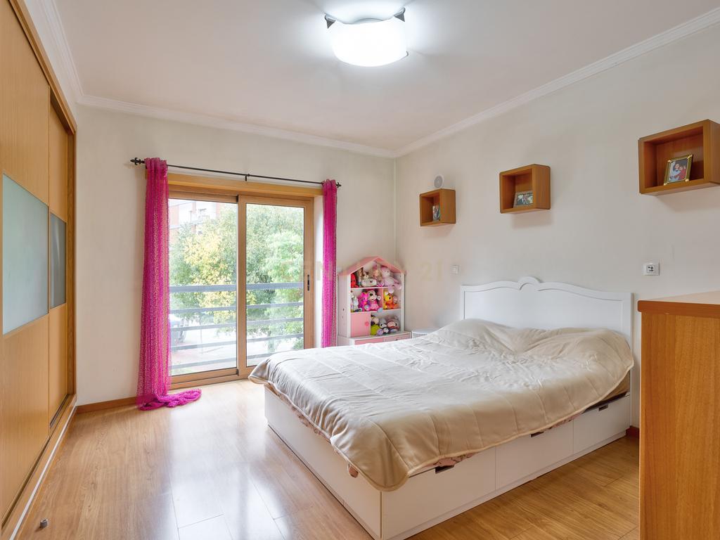 Apartamento T2, Localizado em Odivelas, Colinas do Cruzeiro - Image 12