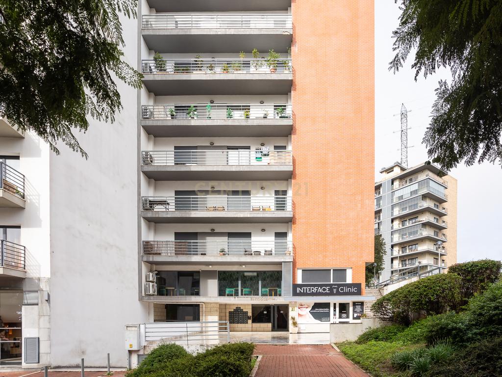 Apartamento T2, Localizado em Odivelas, Colinas do Cruzeiro - Image 17