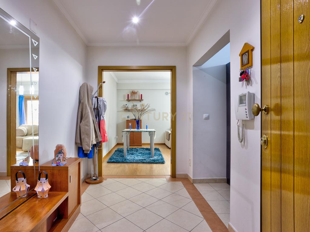 Apartamento T2, Localizado em Odivelas, Colinas do Cruzeiro - Image 4