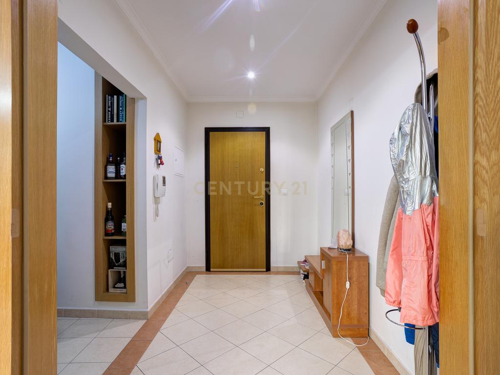 Apartamento T2, Localizado em Odivelas, Colinas do Cruzeiro - Image 5