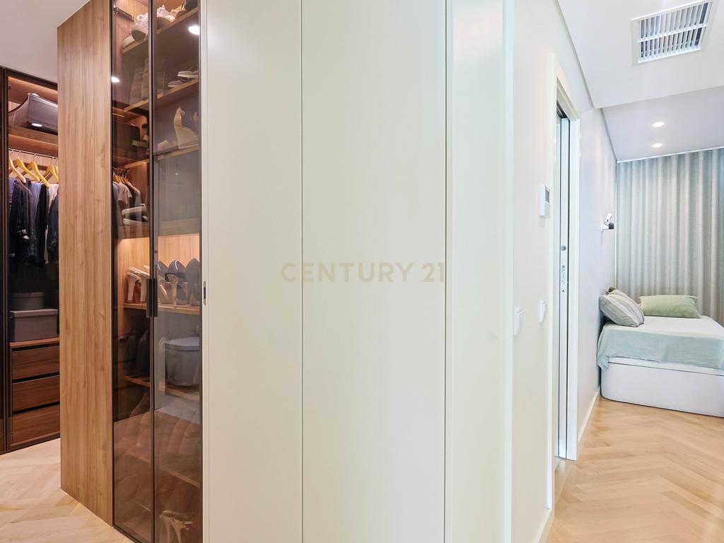 Apartamento T2 à venda na Avenida Brasil com vista Mar - Image 18