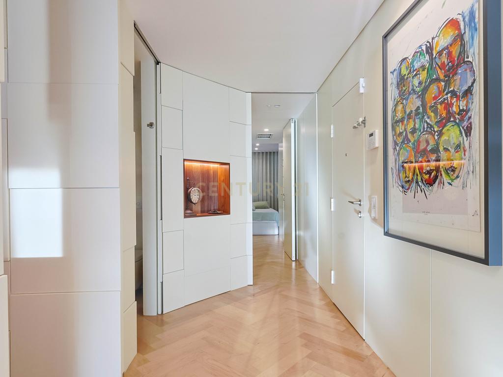 Apartamento T2 à venda na Avenida Brasil com vista Mar - Image 20