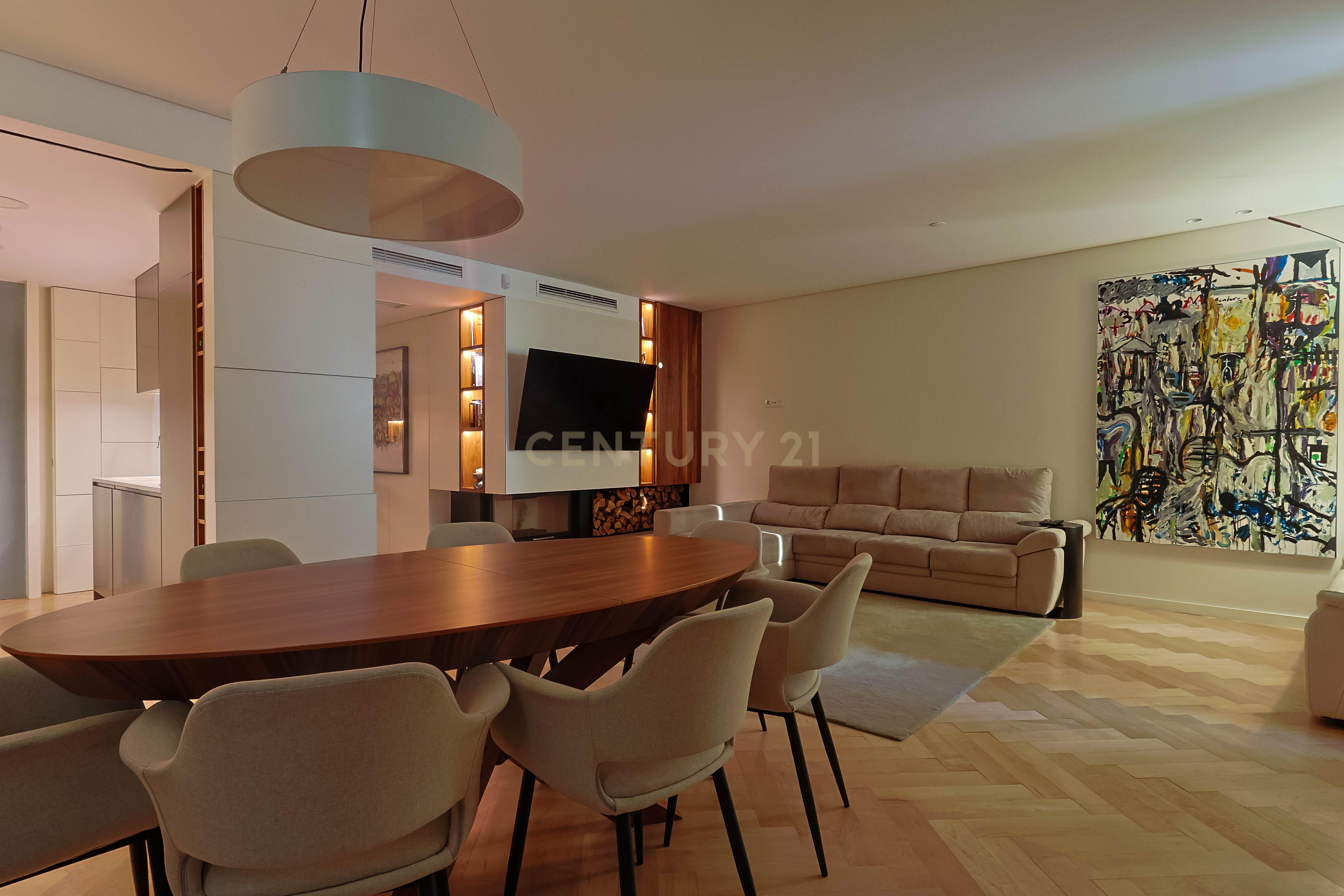 Apartamento T2 à venda na Avenida Brasil com vista Mar - Image 27
