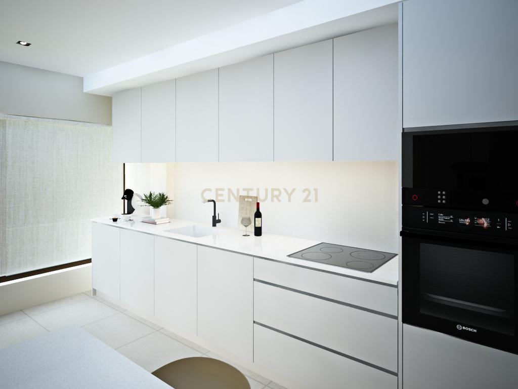 Apartamento T3 com Terraço e Box , no Centro da Cidade da Maia - Image 3