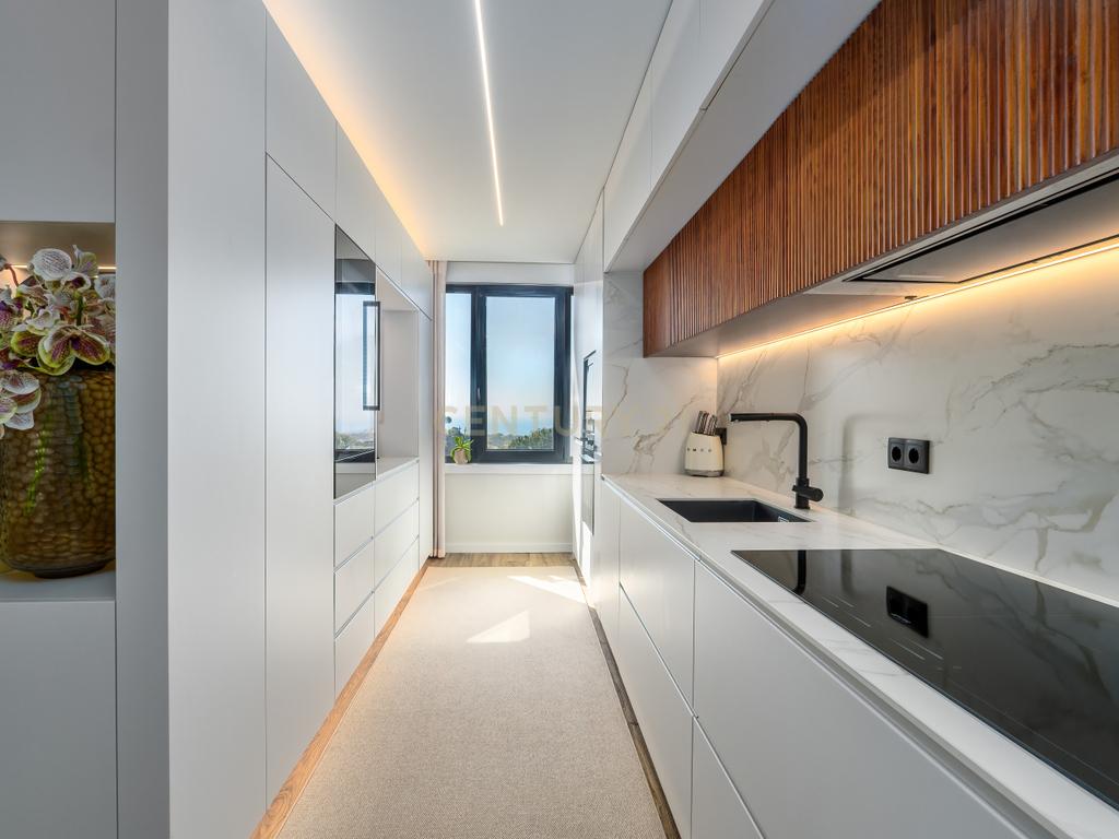 T3 de Luxo nos Pinhais da Foz - Image 7