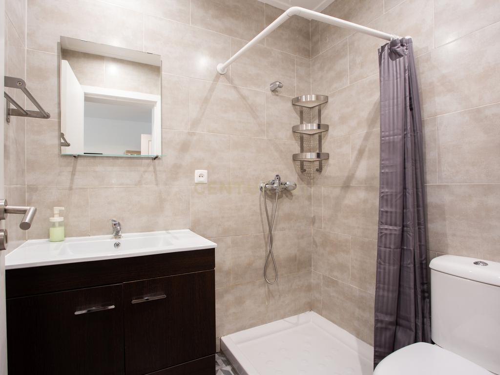 Apartamento com 3 quartos na Estrela, Lisboa - Image 20