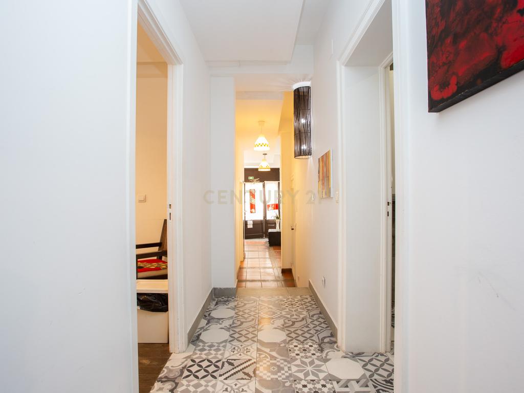 Apartamento com 3 quartos na Estrela, Lisboa - Image 23