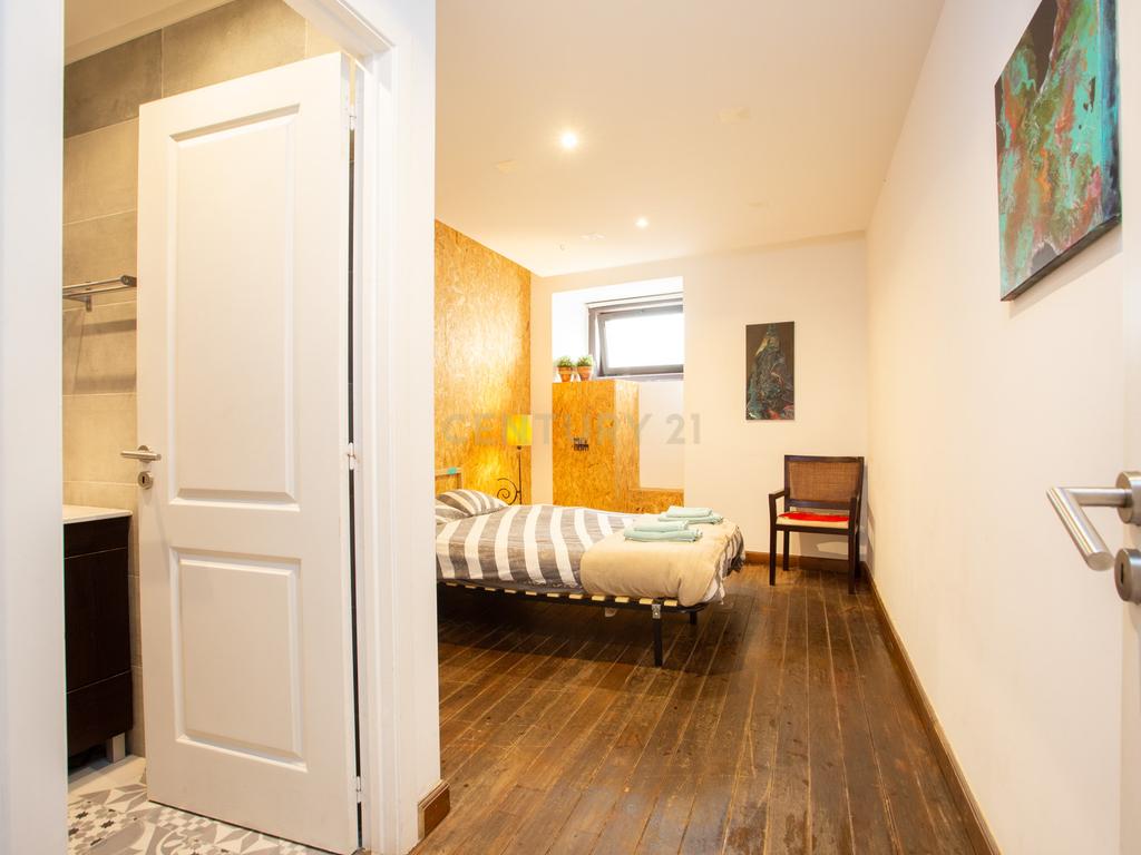 Apartamento com 3 quartos na Estrela, Lisboa - Image 30