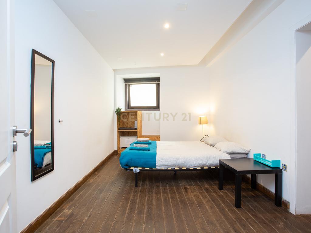 Apartamento com 3 quartos na Estrela, Lisboa - Image 24
