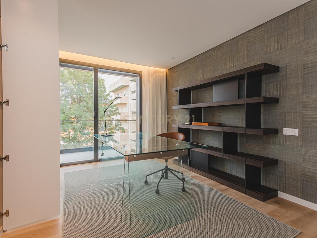 Apartamento T3 - Novo - Leiria - Image 10