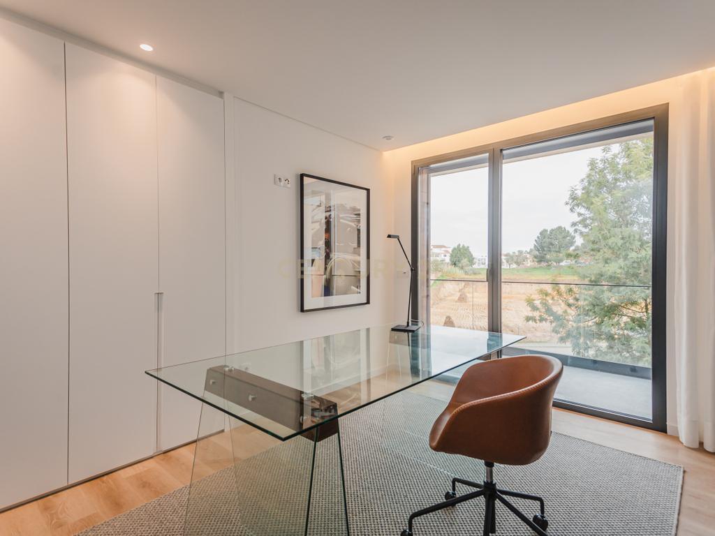 Apartamento T3 - Novo - Leiria - Image 11
