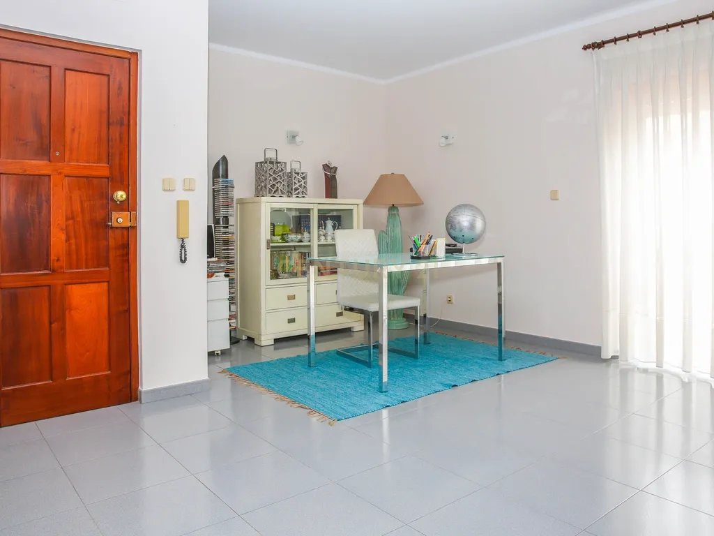 Prédio em Propriedade Total - Habitação e Comércio - Image 26