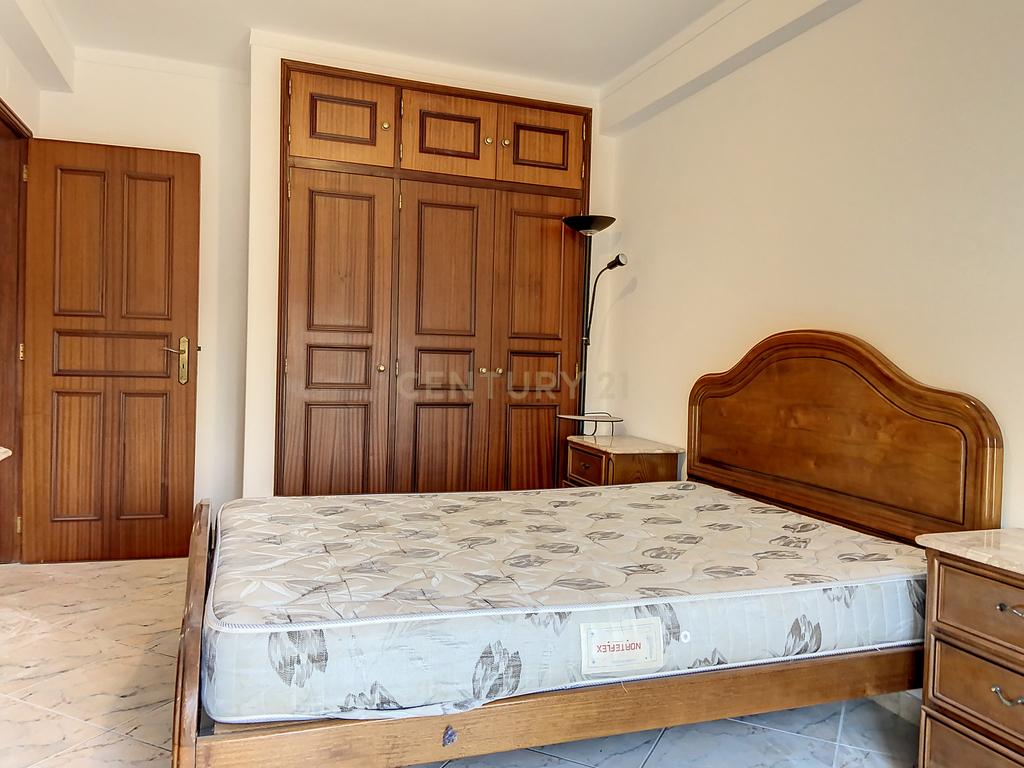Apartamento T3 com Suite à Venda em Olhão – Bem localizado e com boas áreas - Image 14