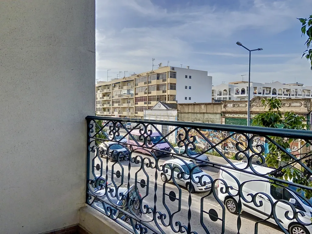 Apartamento T3 com Suite à Venda em Olhão – Bem localizado e com boas áreas - Image 17