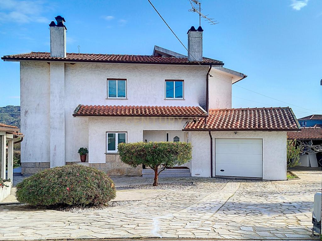 Excelente moradia com 4 quartos  - Image 22