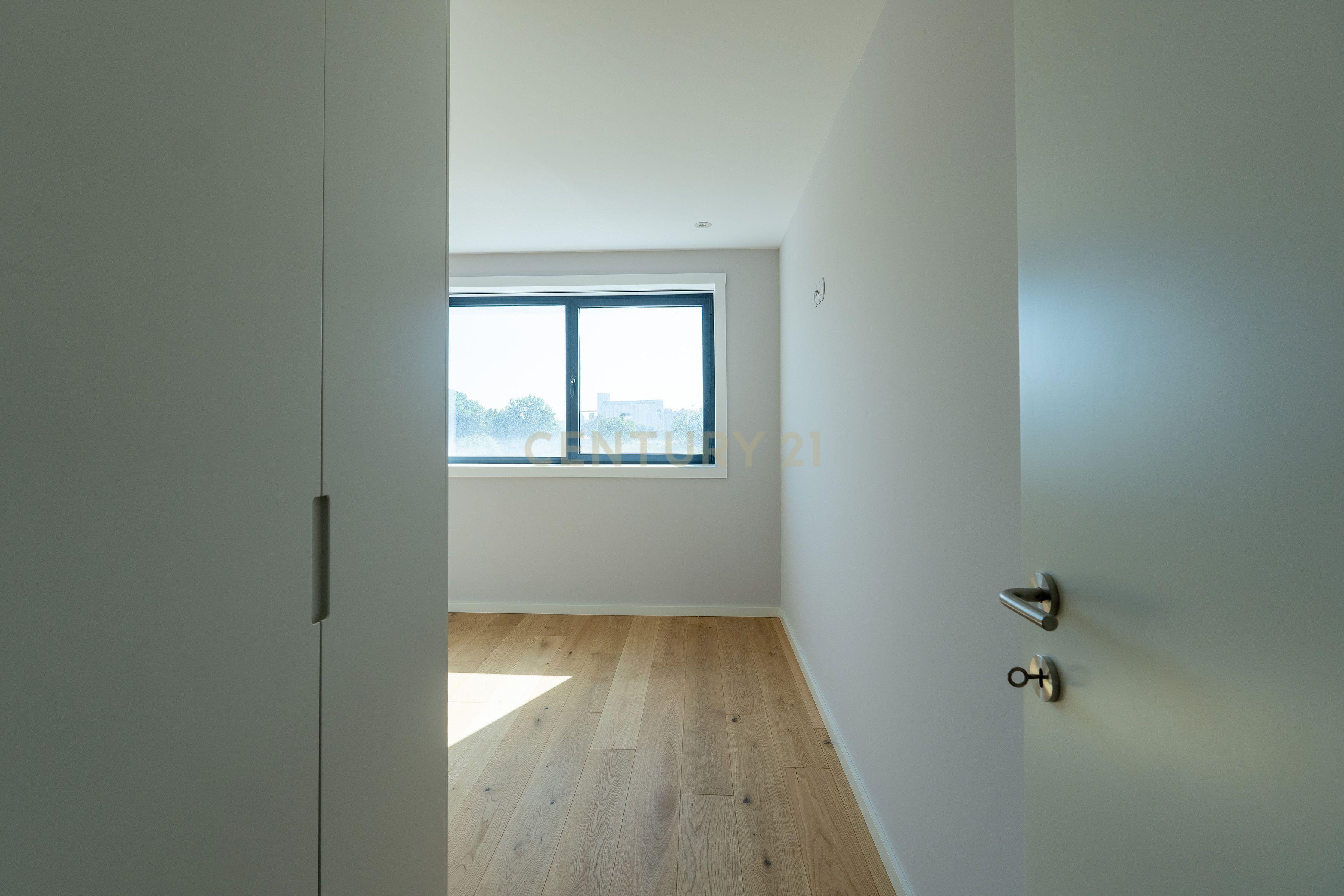 Apartamento T4 de Luxo no Ocean Terrace - Image 12