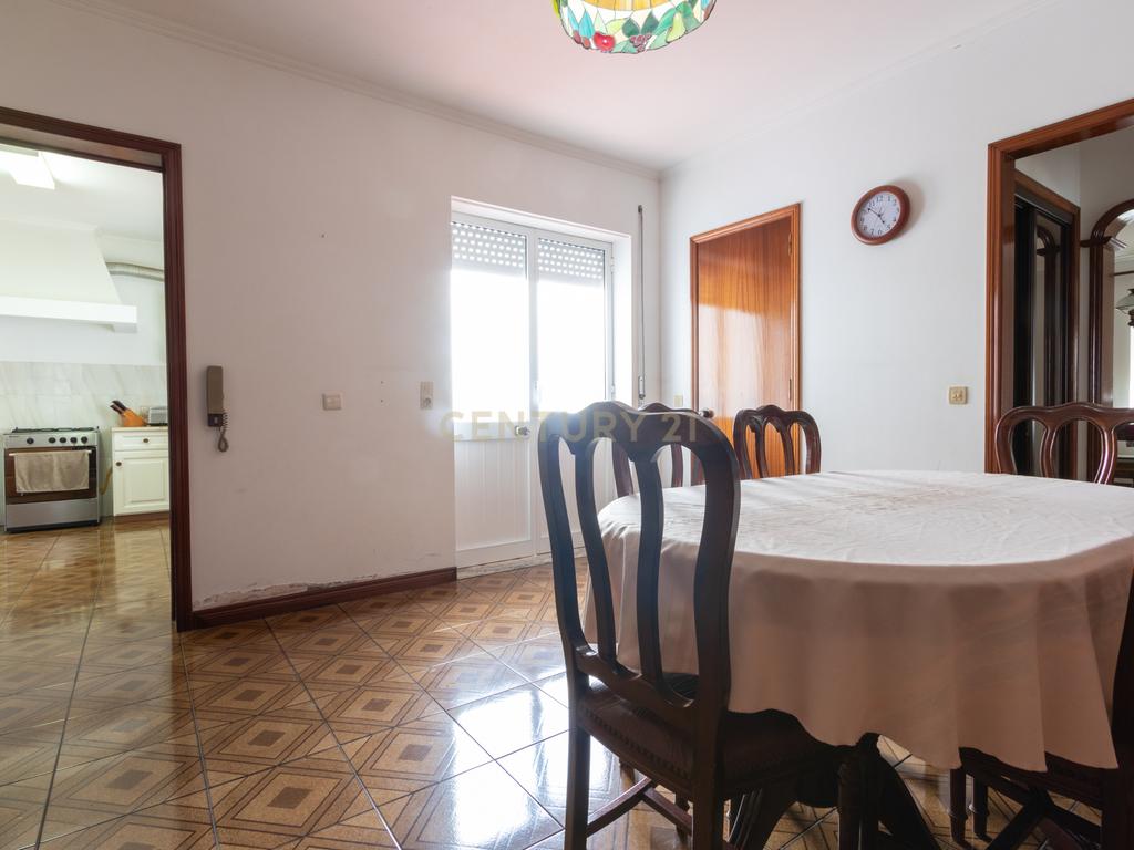 Casa Isolada com Jardim e Terraço em Vila Franca do Campo - Image 30