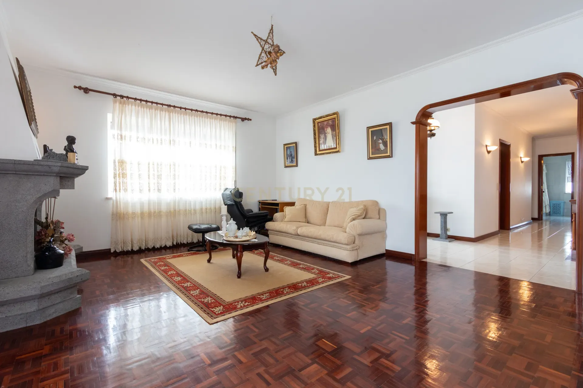Moradia 10 assoalhadas | Vista para o mar, montanha e ilhéu de VFC | 2 andares + sótão | Terreno 1398 m2 | Vila Franca do Campo | Potencial rentabilidade - Image 19