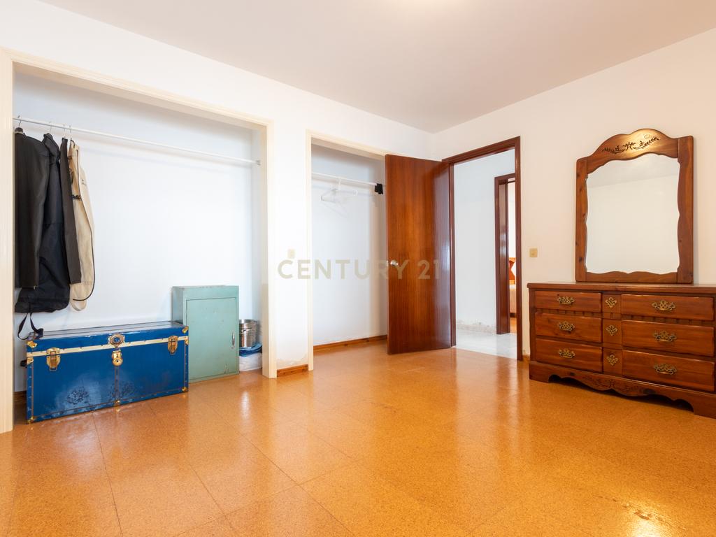 Casa Isolada com Jardim e Terraço em Vila Franca do Campo - Image 41