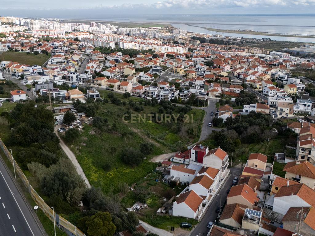 Terreno para Construção em Via Rara - Santa Iria da Azóia - Image 5
