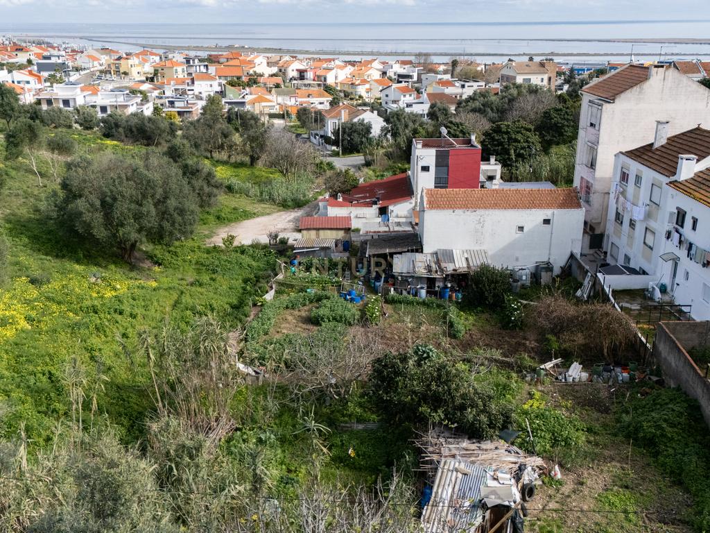 Terreno para Construção em Via Rara - Santa Iria da Azóia - Image 13