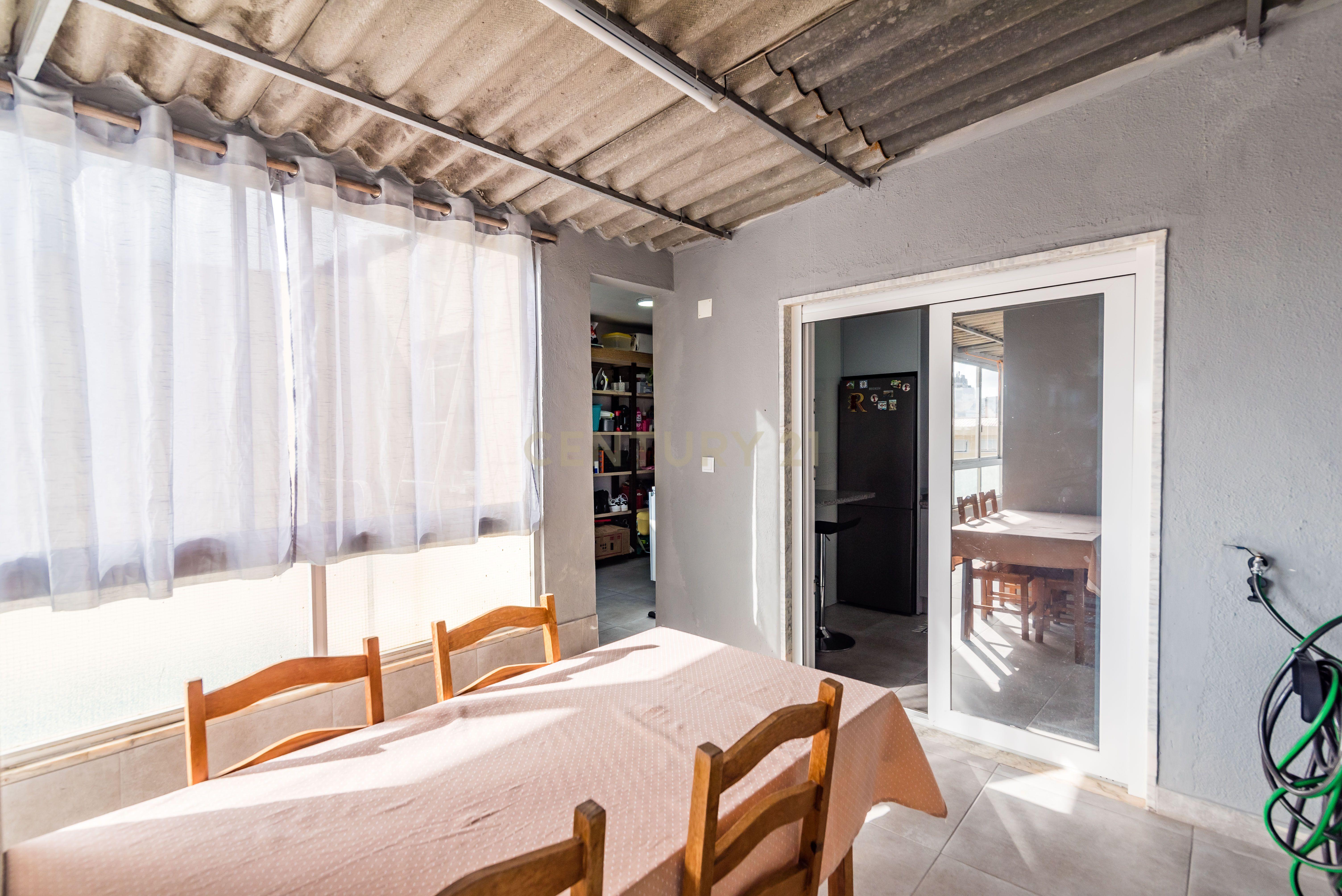 Duplex Renovado com Terraços em Mem-Martins - Image 31