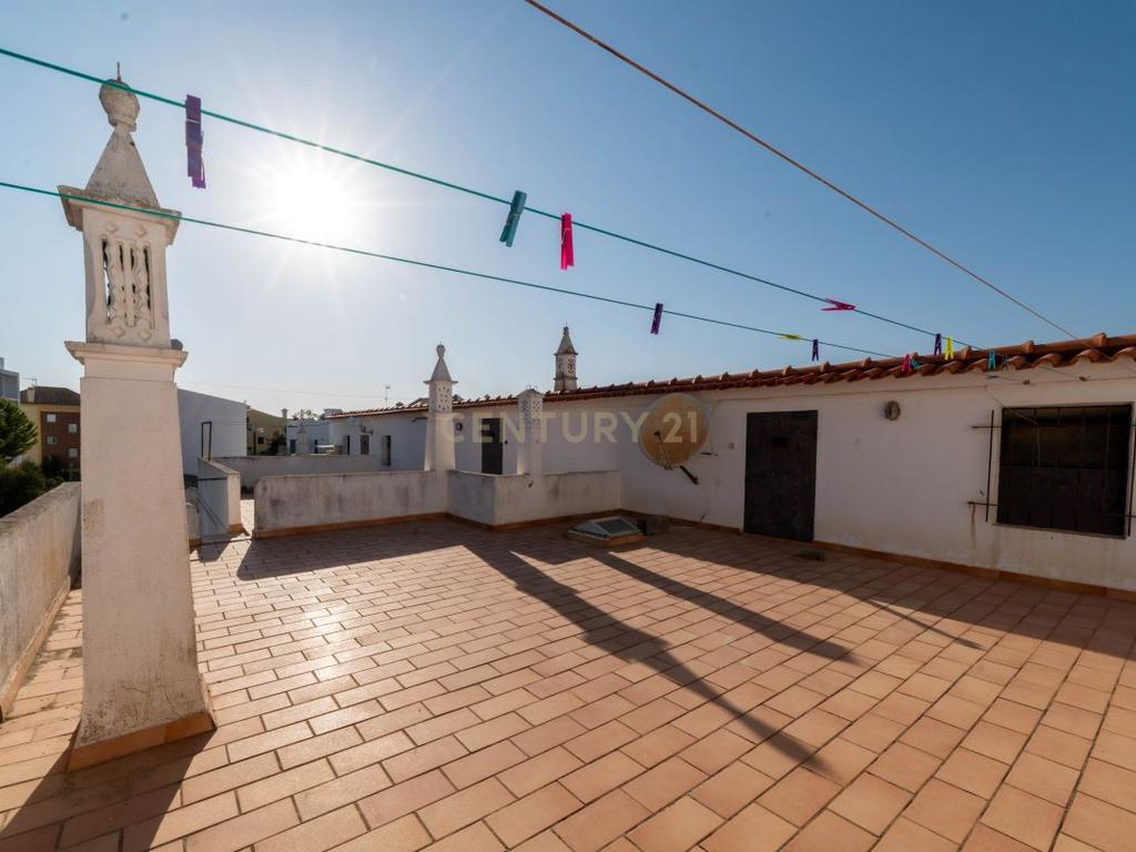 Moradia Térrea T2 + T3 em Conceição de Tavira - Ideal para Investimento ou Habitação Própria - Image 28