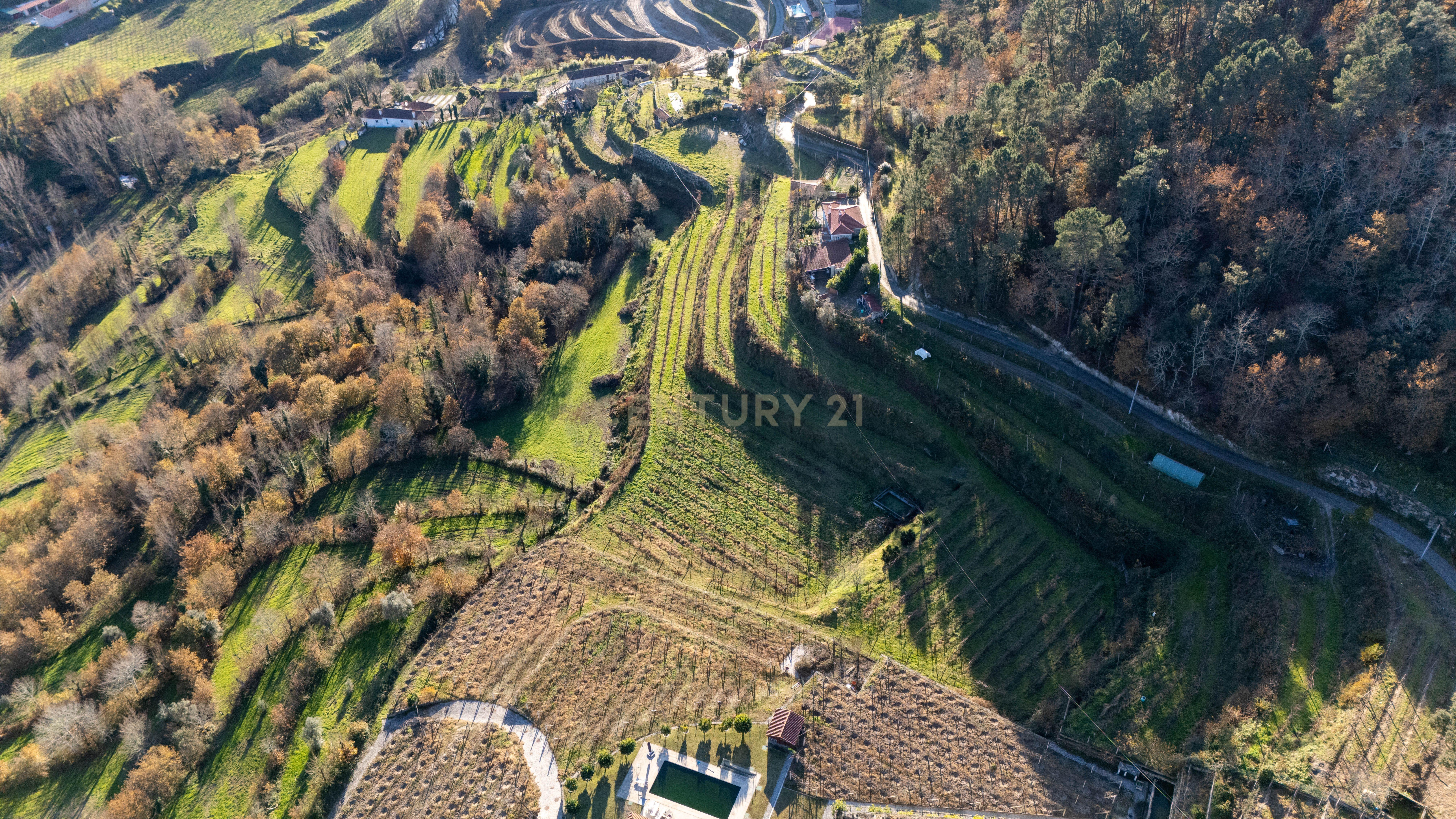 Land for sale in Amarante, Portugal — €115,000