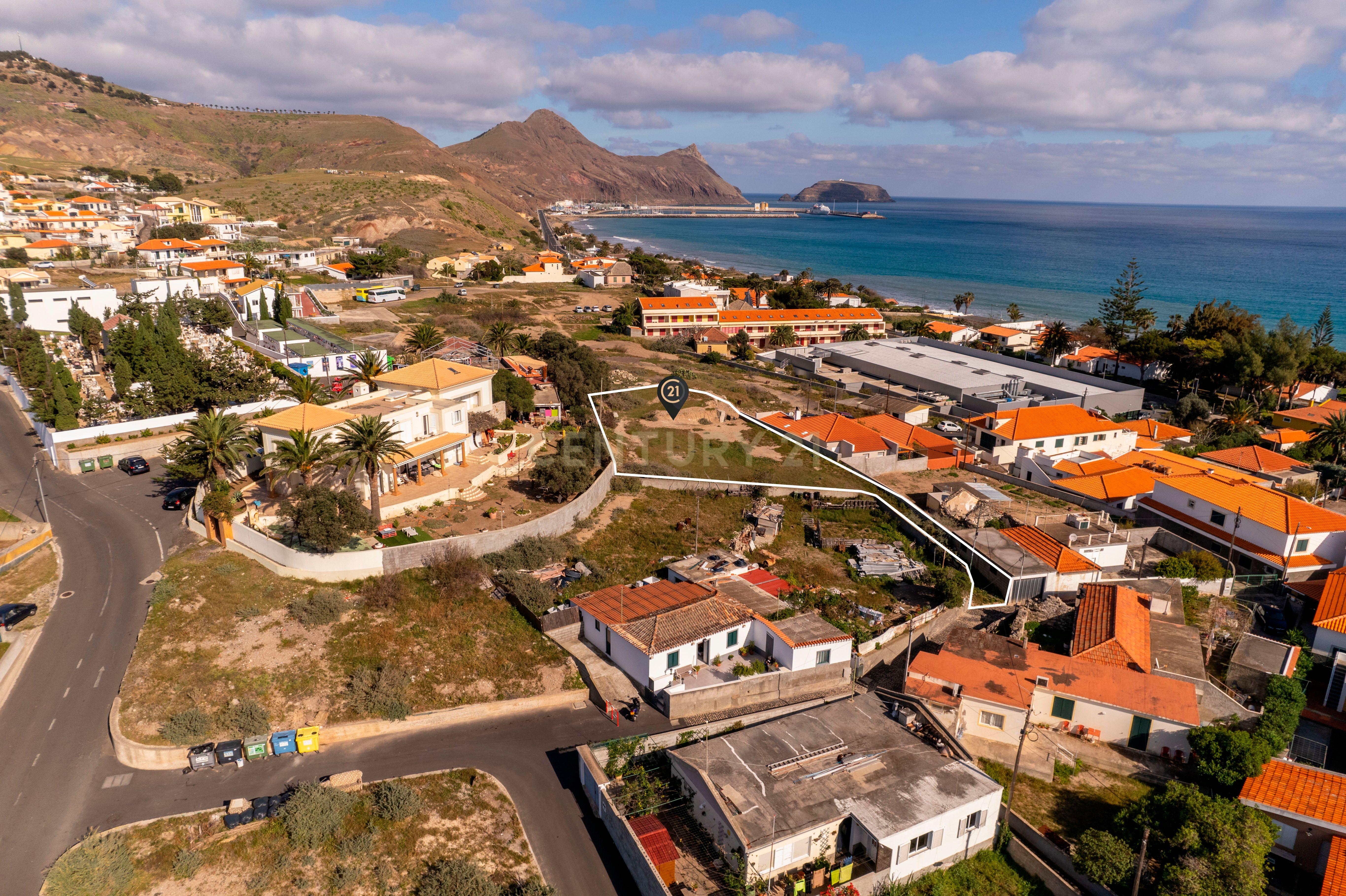 Land for sale in Porto Santo, Portugal — €215,000