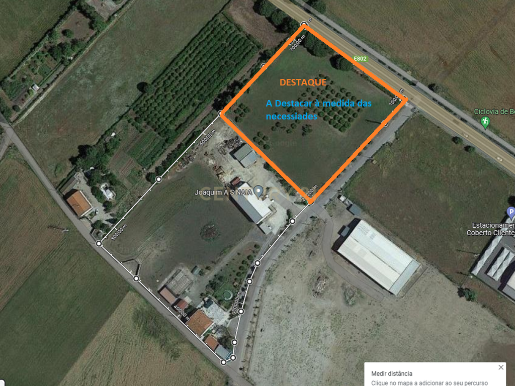 BEJA -ALENTEJO Zona privilegiada para o FUTURO  da Cidade , Arrisque ser o 1º. e Ficará a ganhar   DESTAQUE EM CURSO de 1 hectare . Áreas de Implantação cerca de 6000 m2 - Image 1