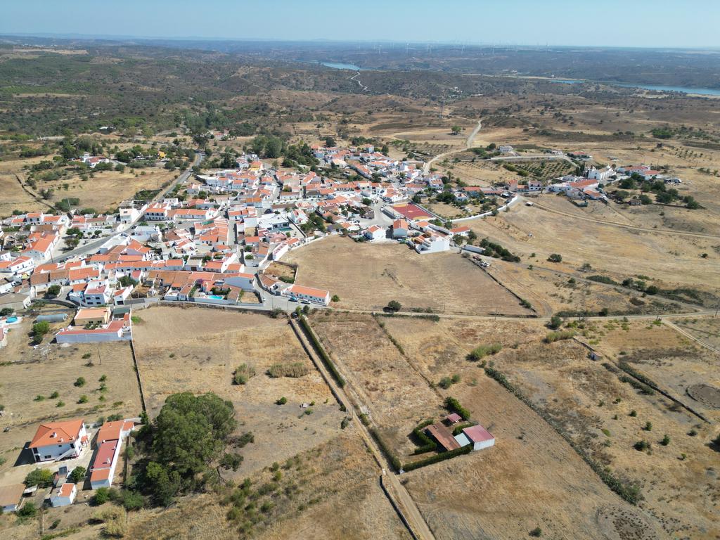 Terreno Rústico em área Urbanizável - Image 16