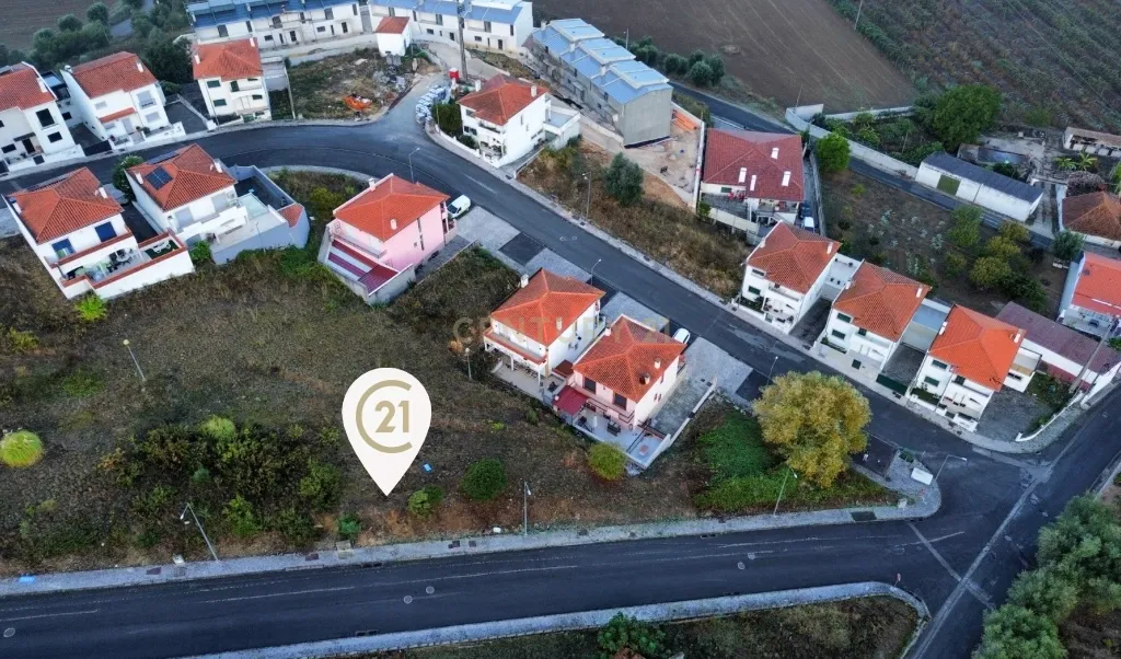 Terreno Urbano Para Construção | Batalha - Leiria - Image 1