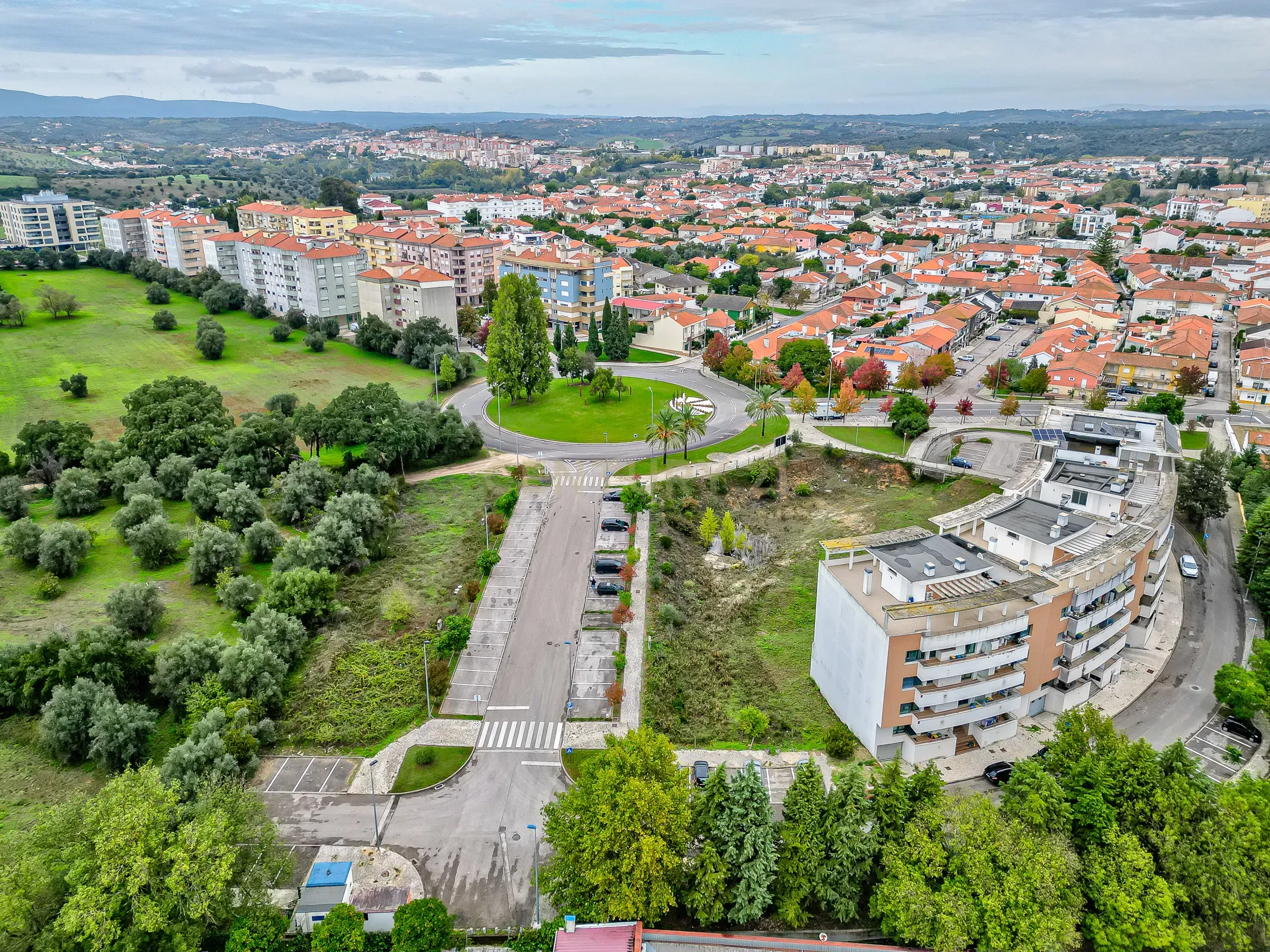 Torres Novas – Terreno para construção de Edifício. - Image 1
