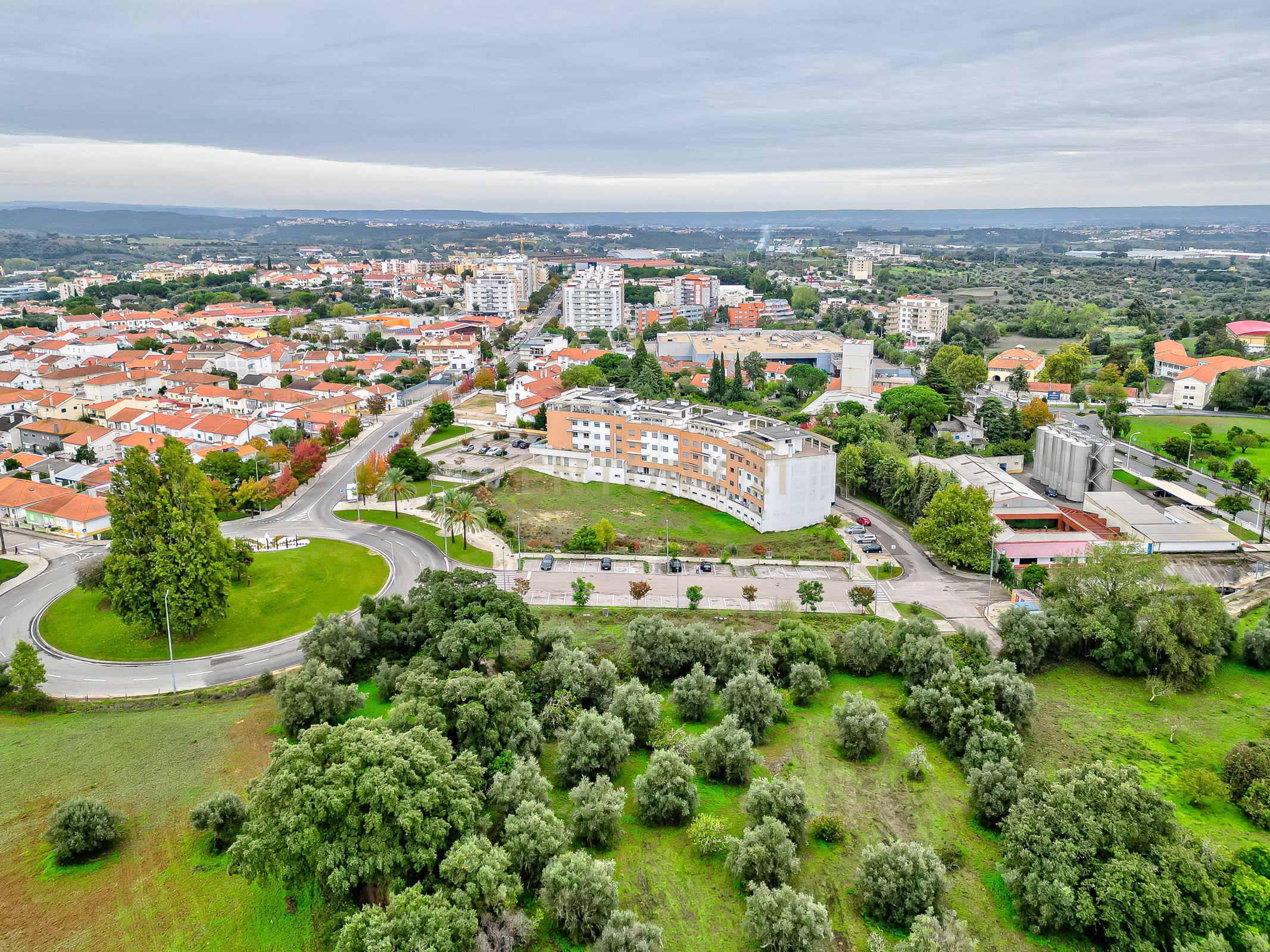 Torres Novas – Terreno para construção de Edifício. - Image 11