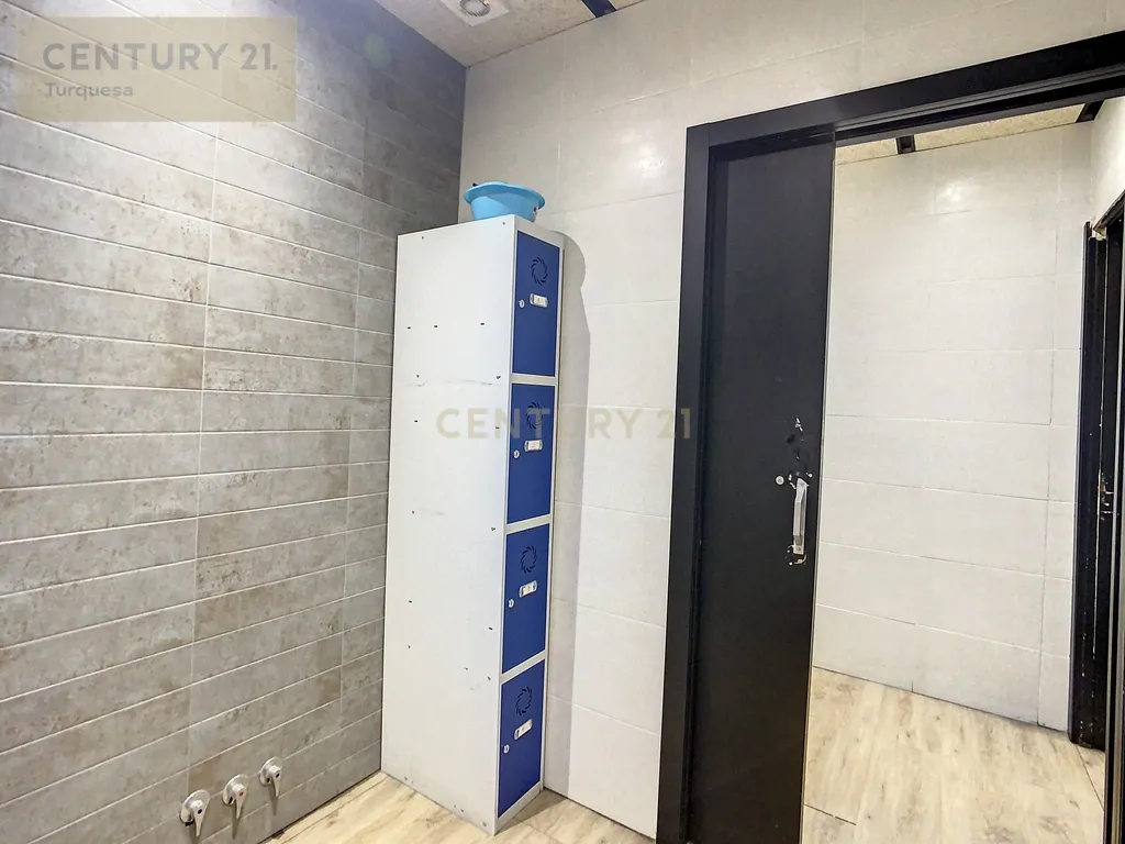 undefined - Image 33