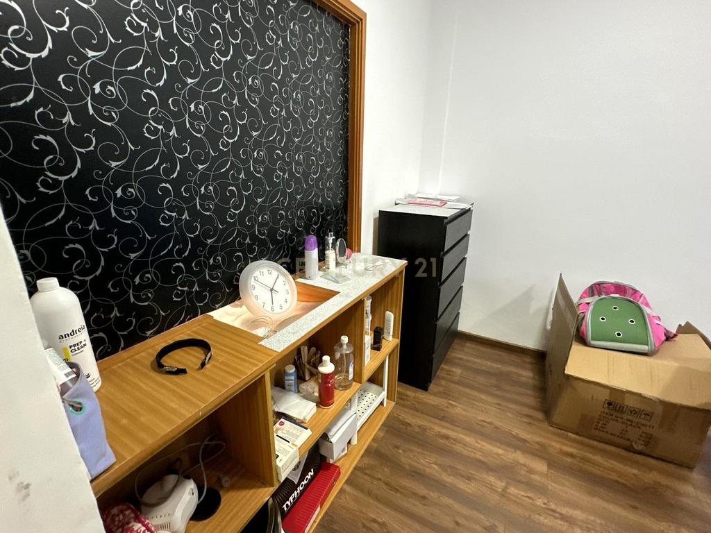 Venda de Negócio de Cabeleireiro e Estética no Centro do Porto - Image 12