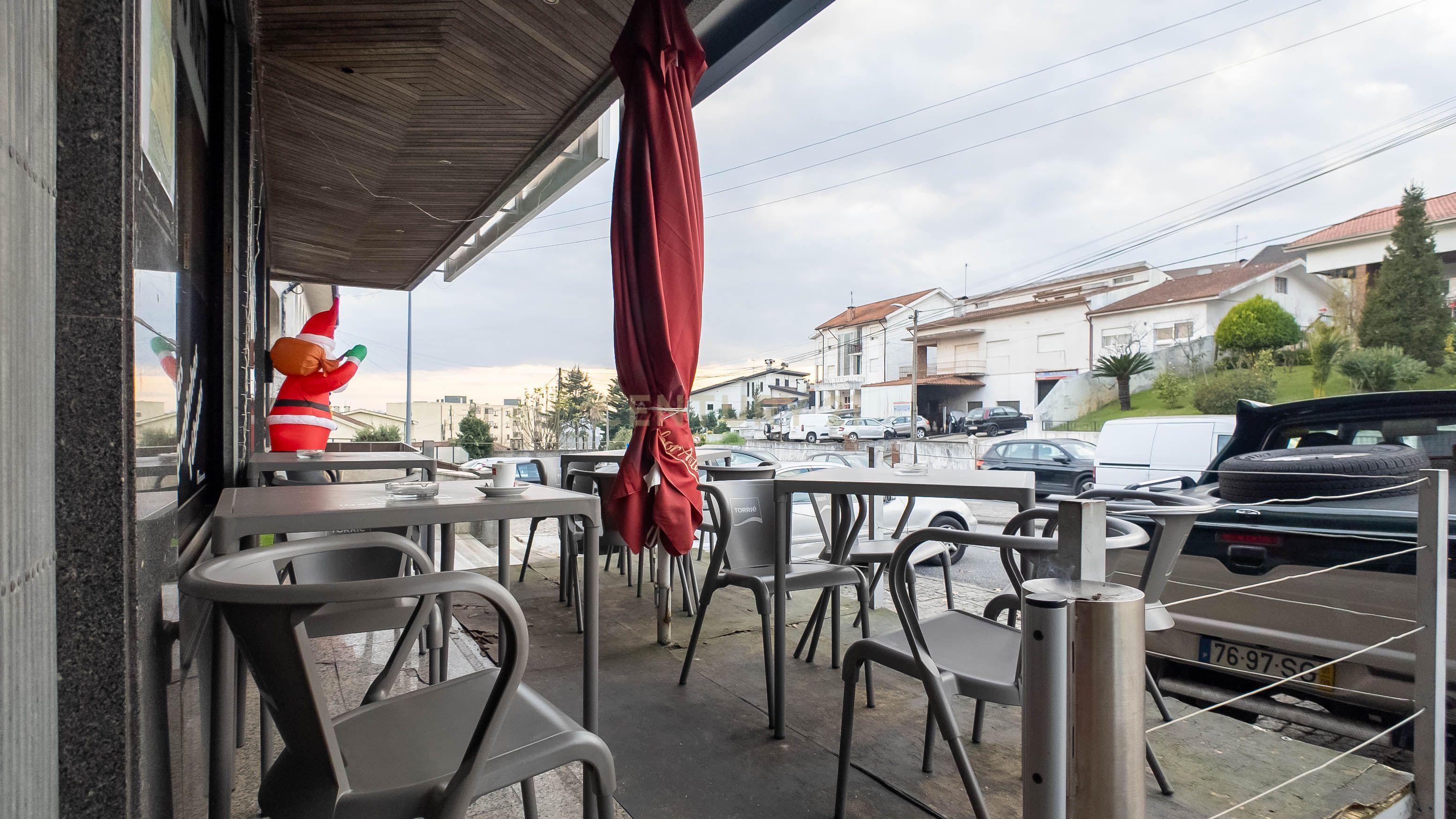 Espaço Comercial Para Venda em Gondomar - Image 10