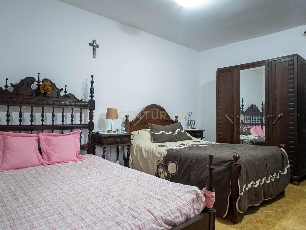Moradia para restauro no Centro de Gondomar - Image 12