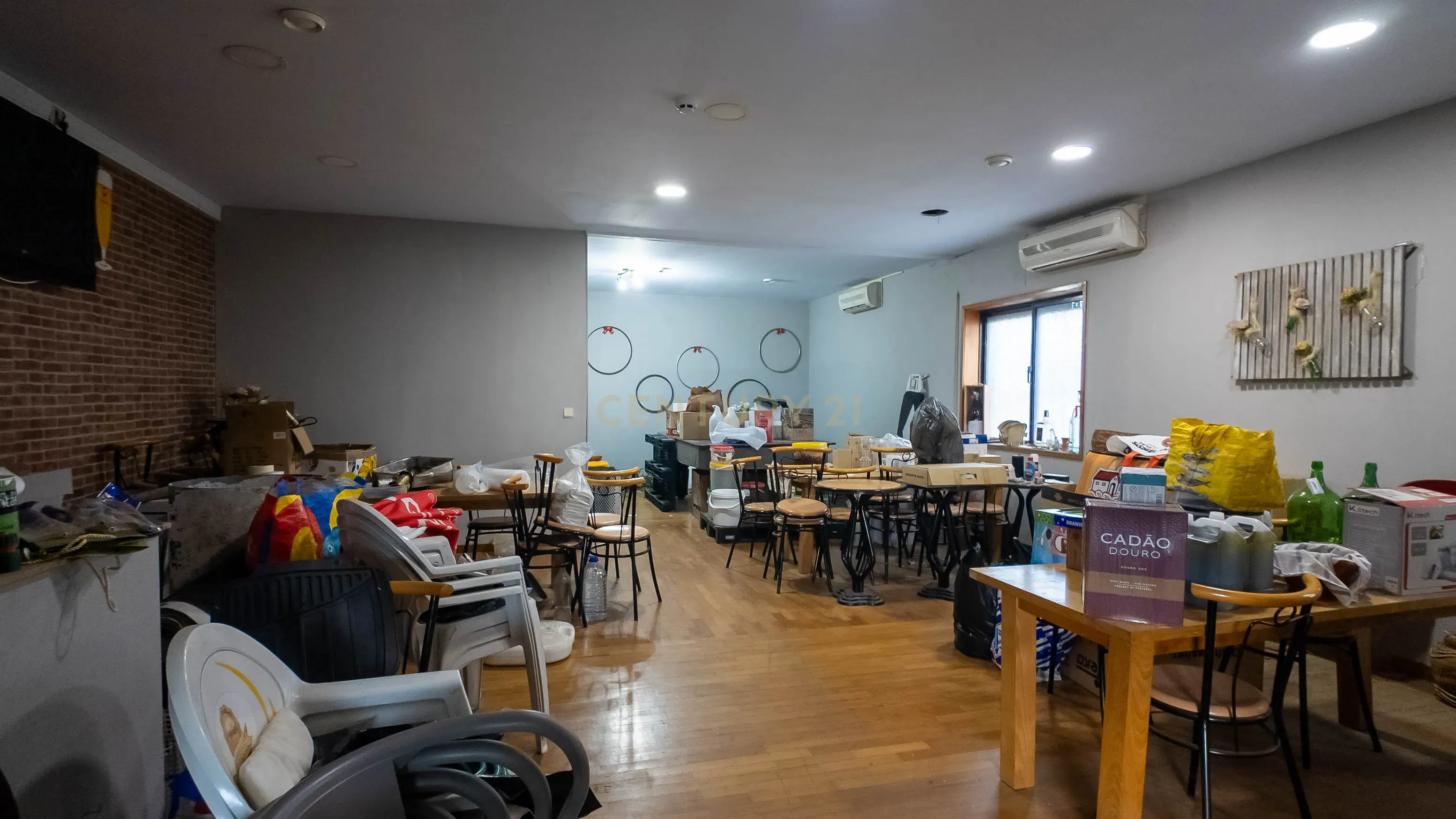 Espaço Comercial Para Venda em Gondomar - Image 3
