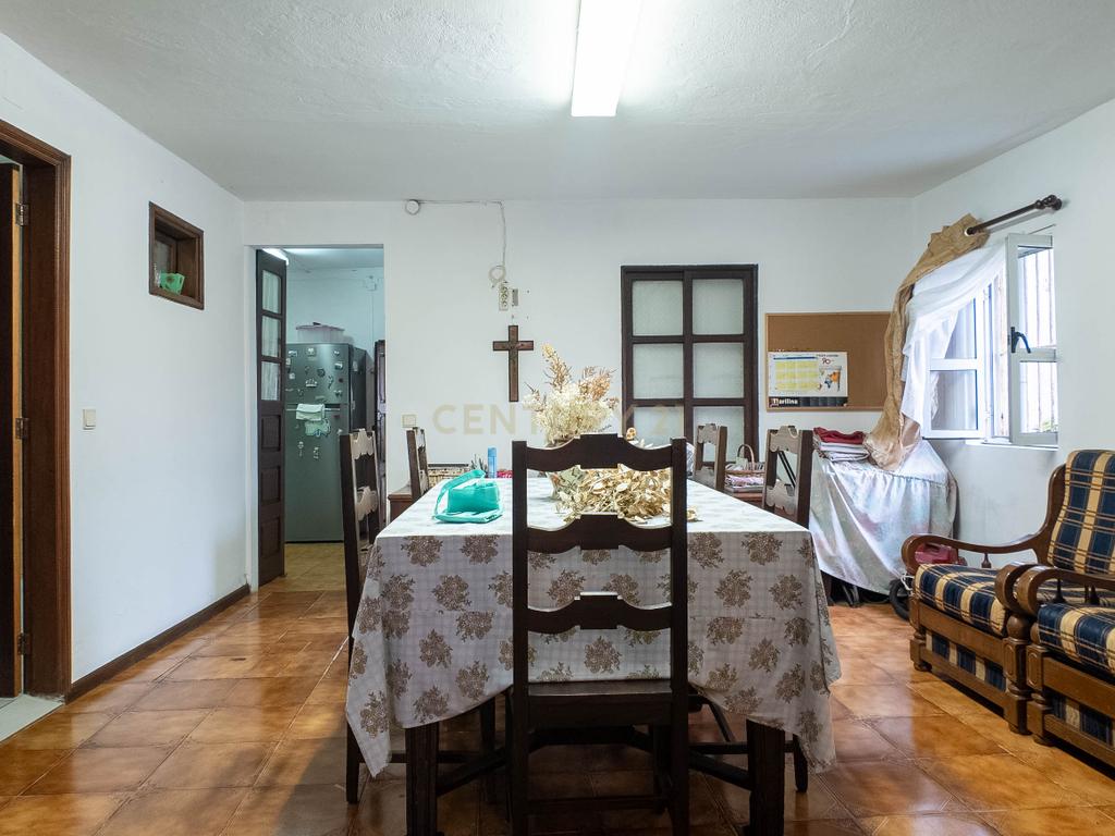 Moradia para restauro no Centro de Gondomar - Image 5