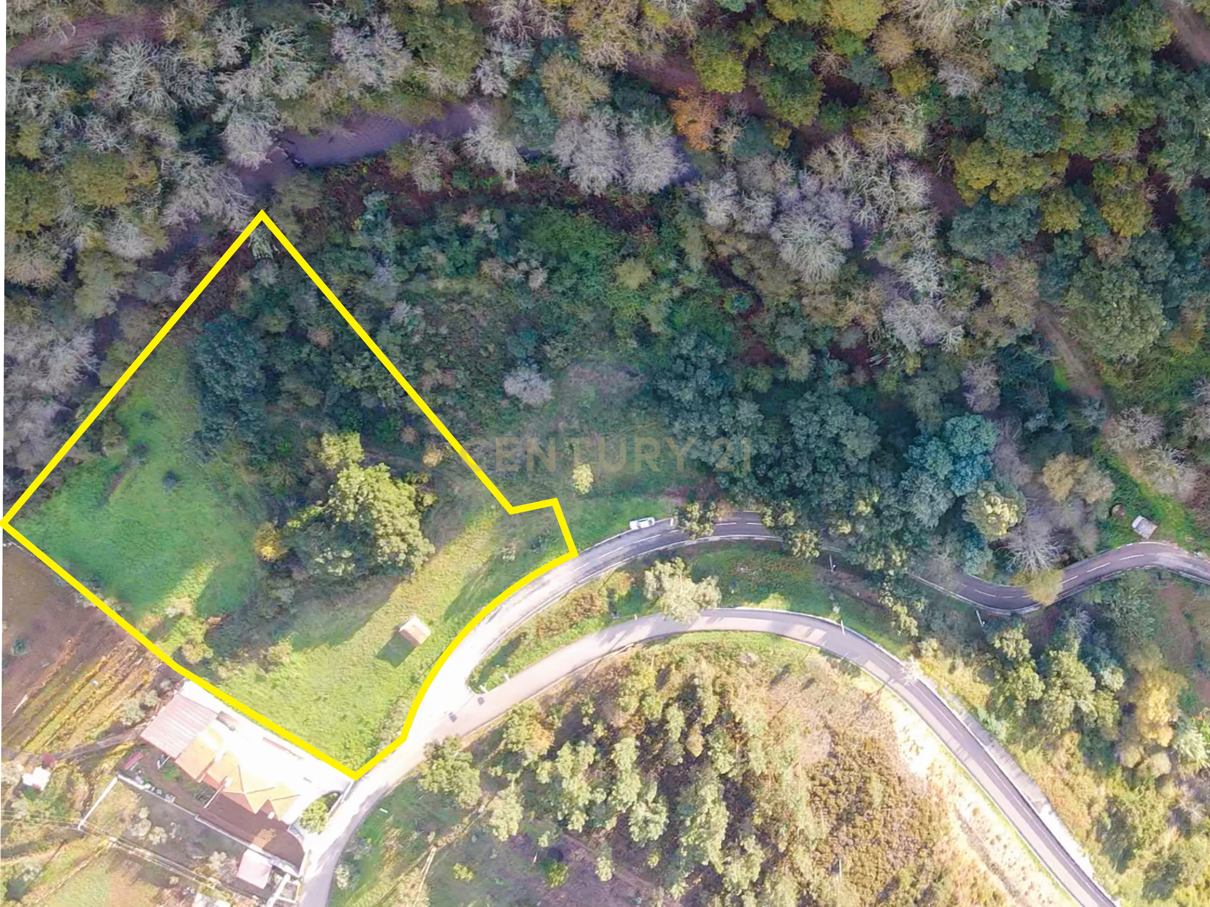 Terreno com possibilidade de Construção em Miranda do Corvo - Image 3