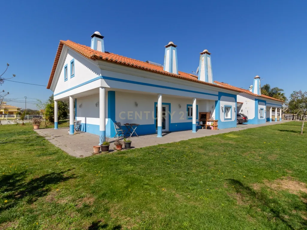 Vende 2 Moradias T2+1 - 19.000M2 de terreno - Moita - Image 39