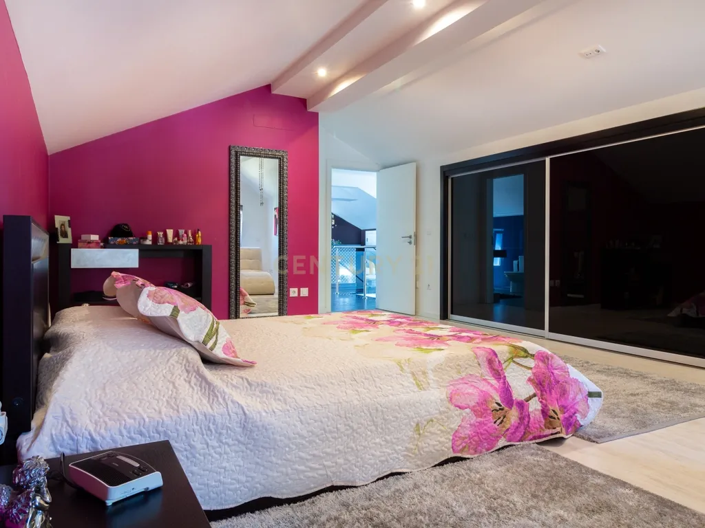 Vende 2 Moradias T2+1 - 19.000M2 de terreno - Moita - Image 26
