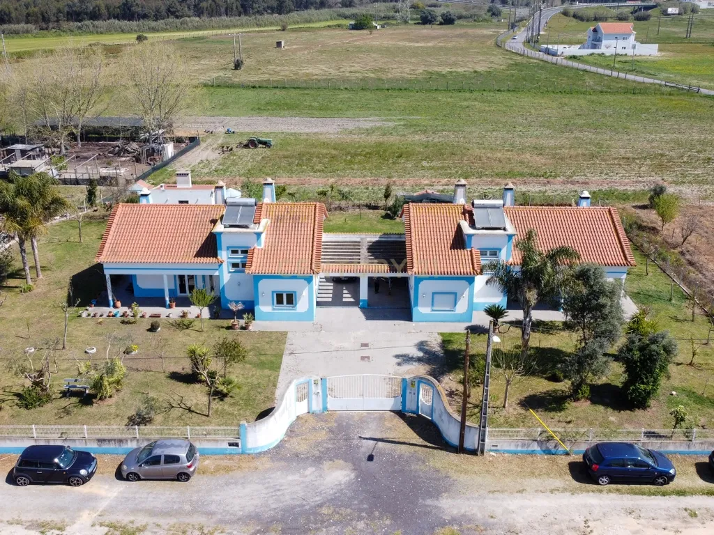 Vende 2 Moradias T2+1 - 19.000M2 de terreno - Moita - Image 33