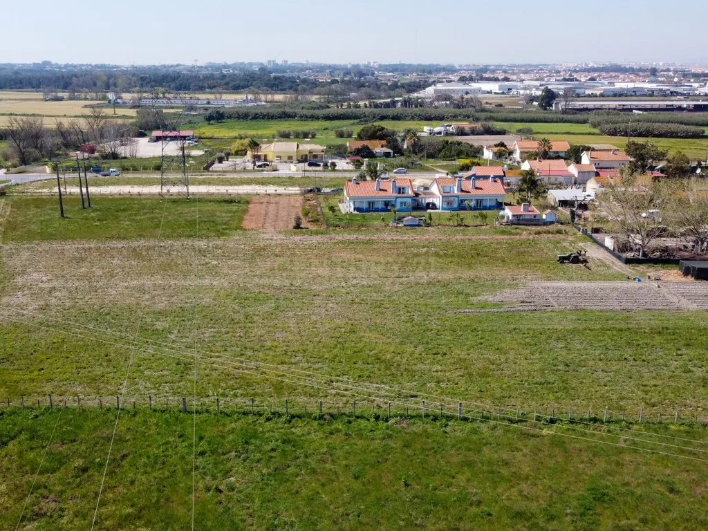 Vende 2 Moradias T2+1 - 19.000M2 de terreno - Moita - Image 40